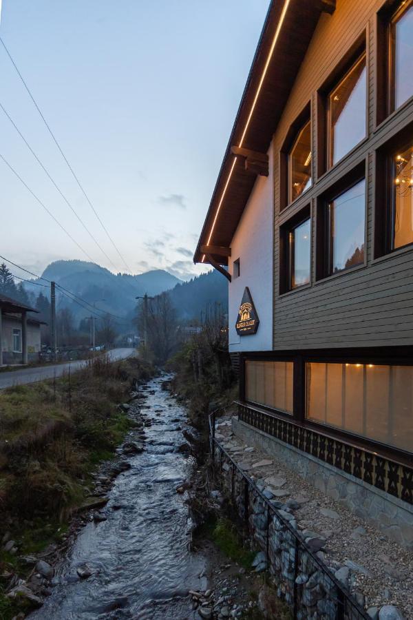 Ranger Chalet Moeciu De Sus Esterno foto